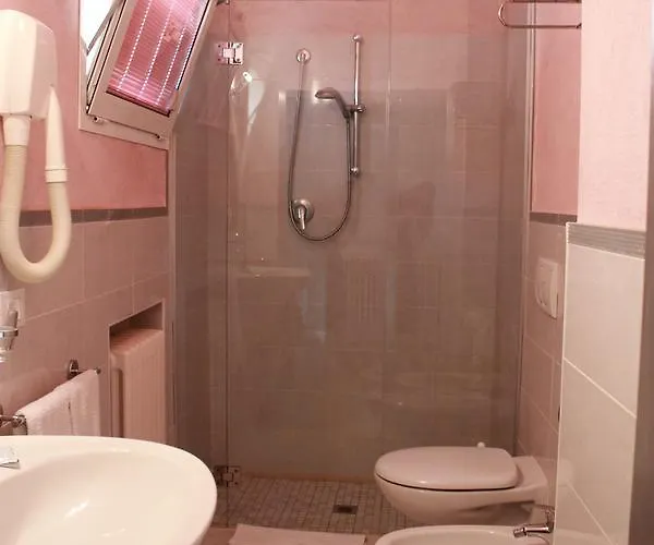 Affittacamere Le Stanze Del Pescatore 4*